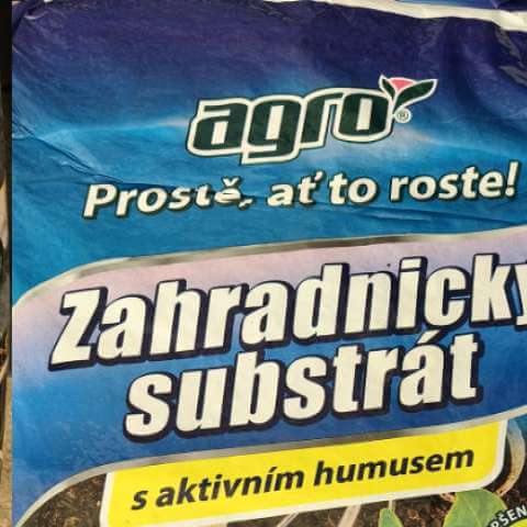 zahradnický substrát